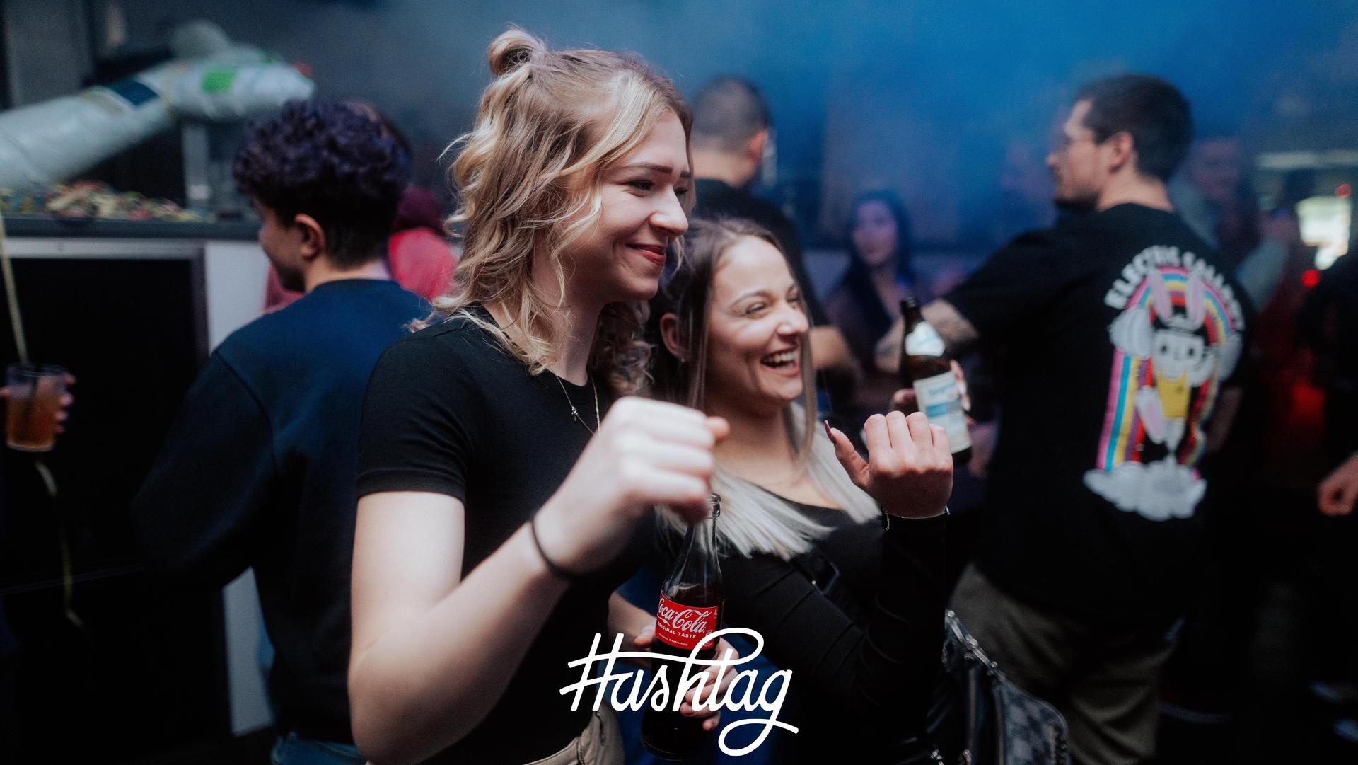 Rave im Hashtag Weiden! (Bild: Sebastian Reiter)
