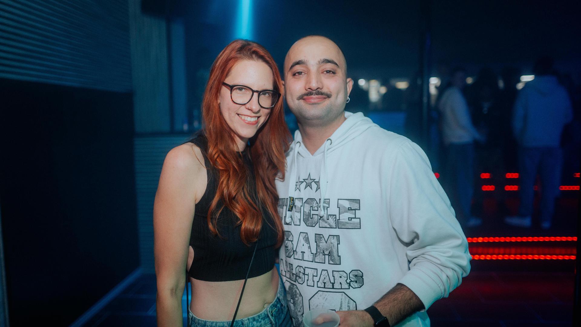 Die Opening Party im Nightlife bringt drei DJs, Beats, Drinks und Vibes.  (Bild: Sebastian Reiter)