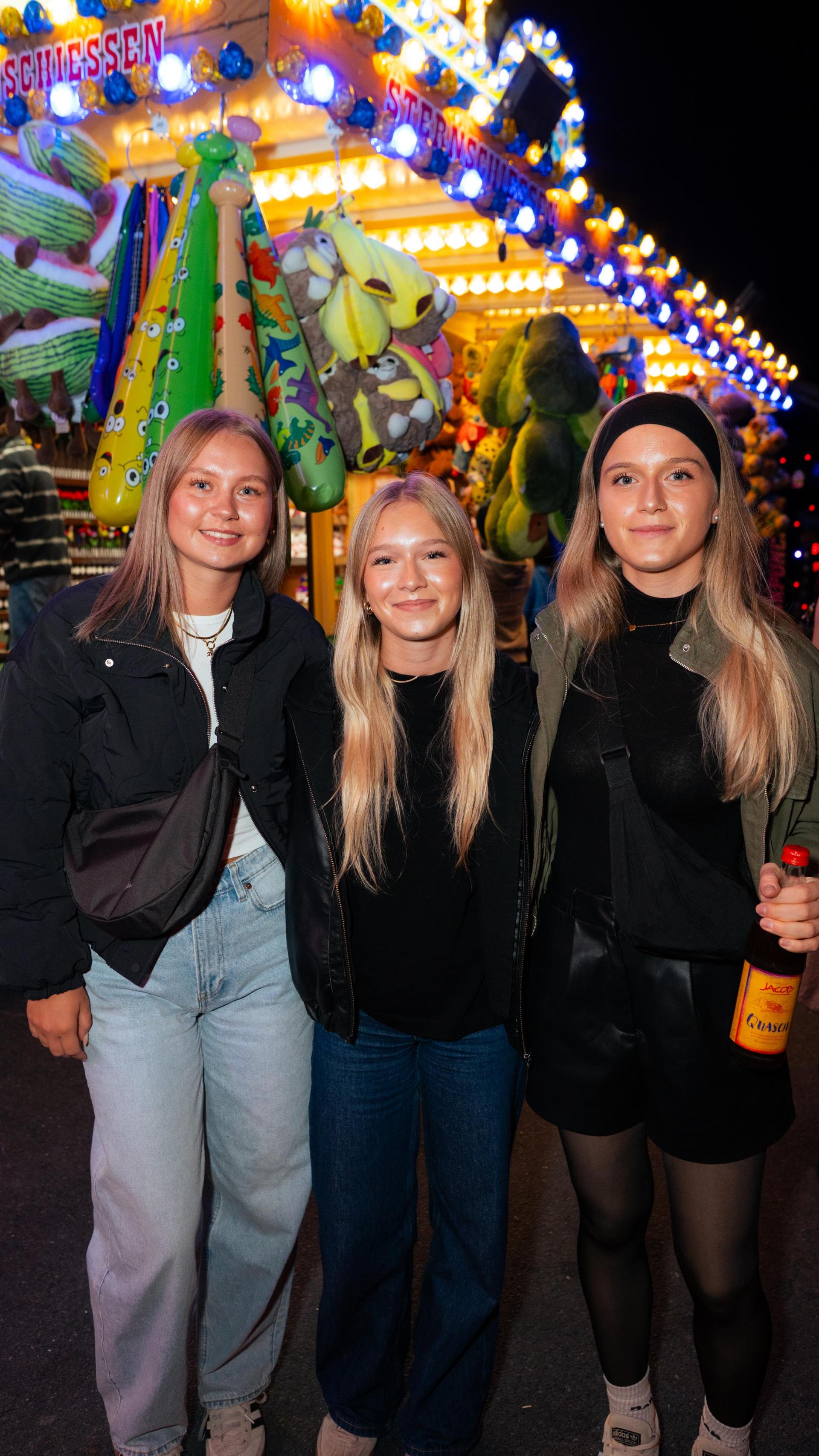Sonntagabend auf der Pfreimder Kirwa. (Bild: Hannes Stock)