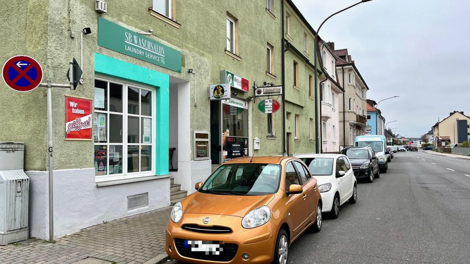In der Frauenrichterstraße 69 hat ein SB-Waschsalon eröffnet, der erste in Weiden. (Bild: Gabi Schönberger)