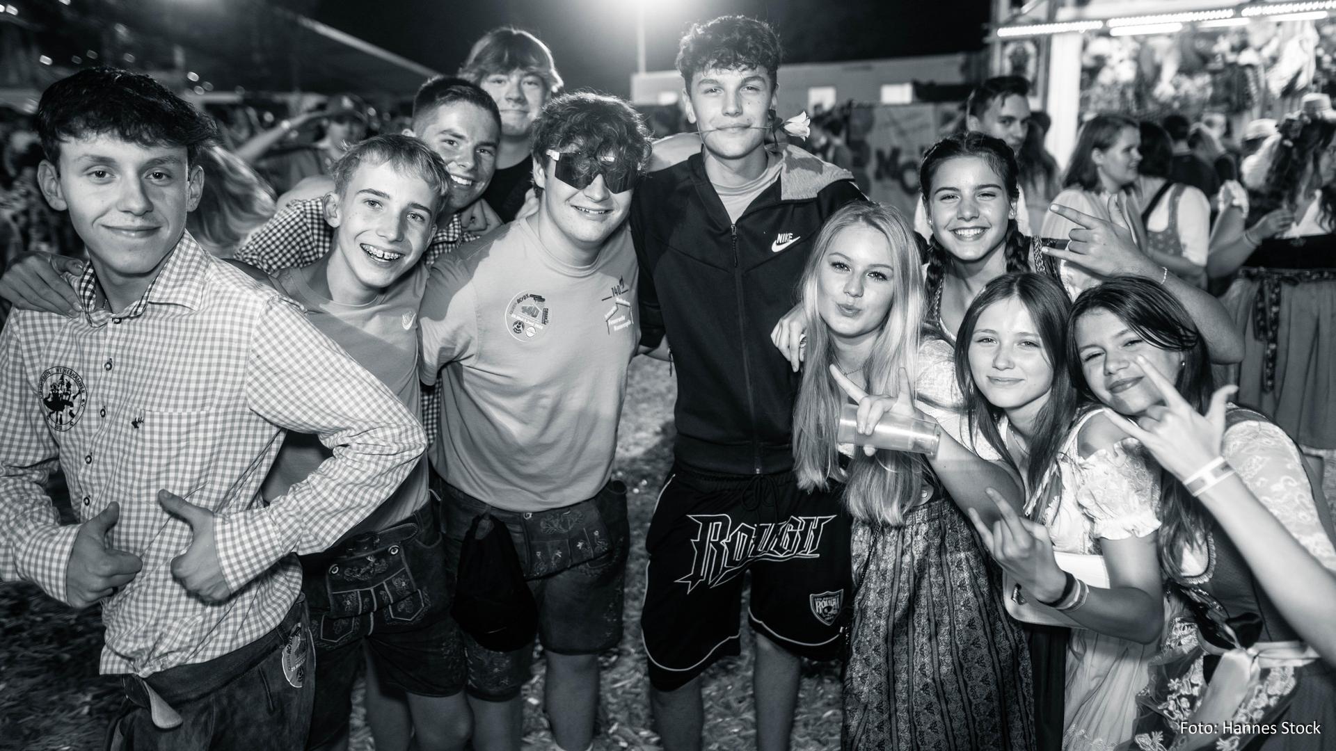 Das war die Flosser Kirwa am Samstag.  (Bild: Hannes Stock )