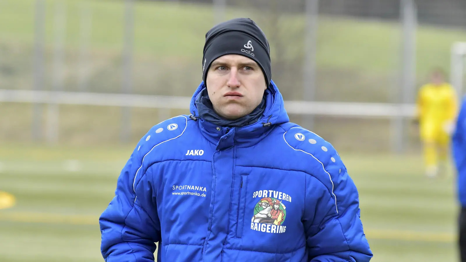 Der Raigeringer Trainer Konstantin Beck freute sich über den knappen 2:1-Erfolg gegen die SpVgg SV Weiden. (Archivbild: Hubert Ziegler)