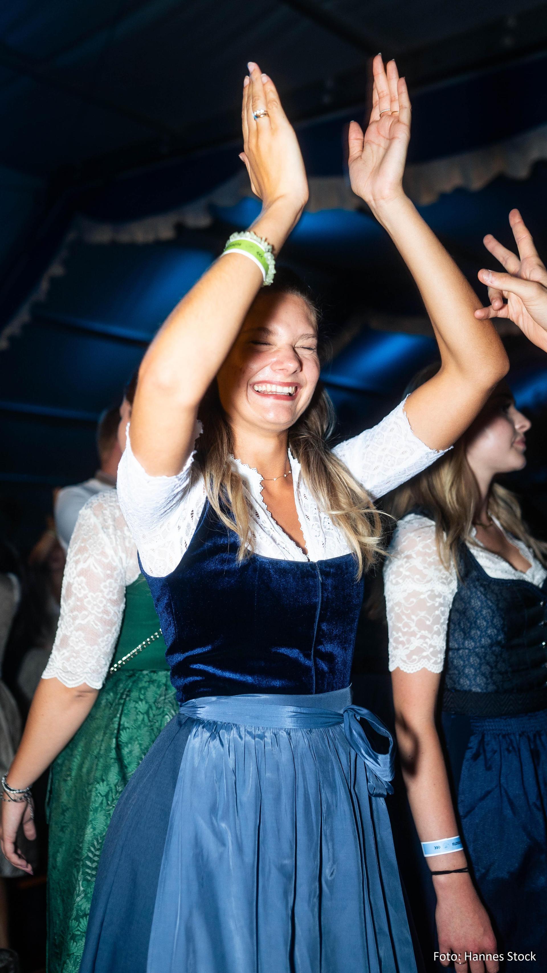 Das war die Flosser Kirwa am Samstag.  (Bild: Hannes Stock )