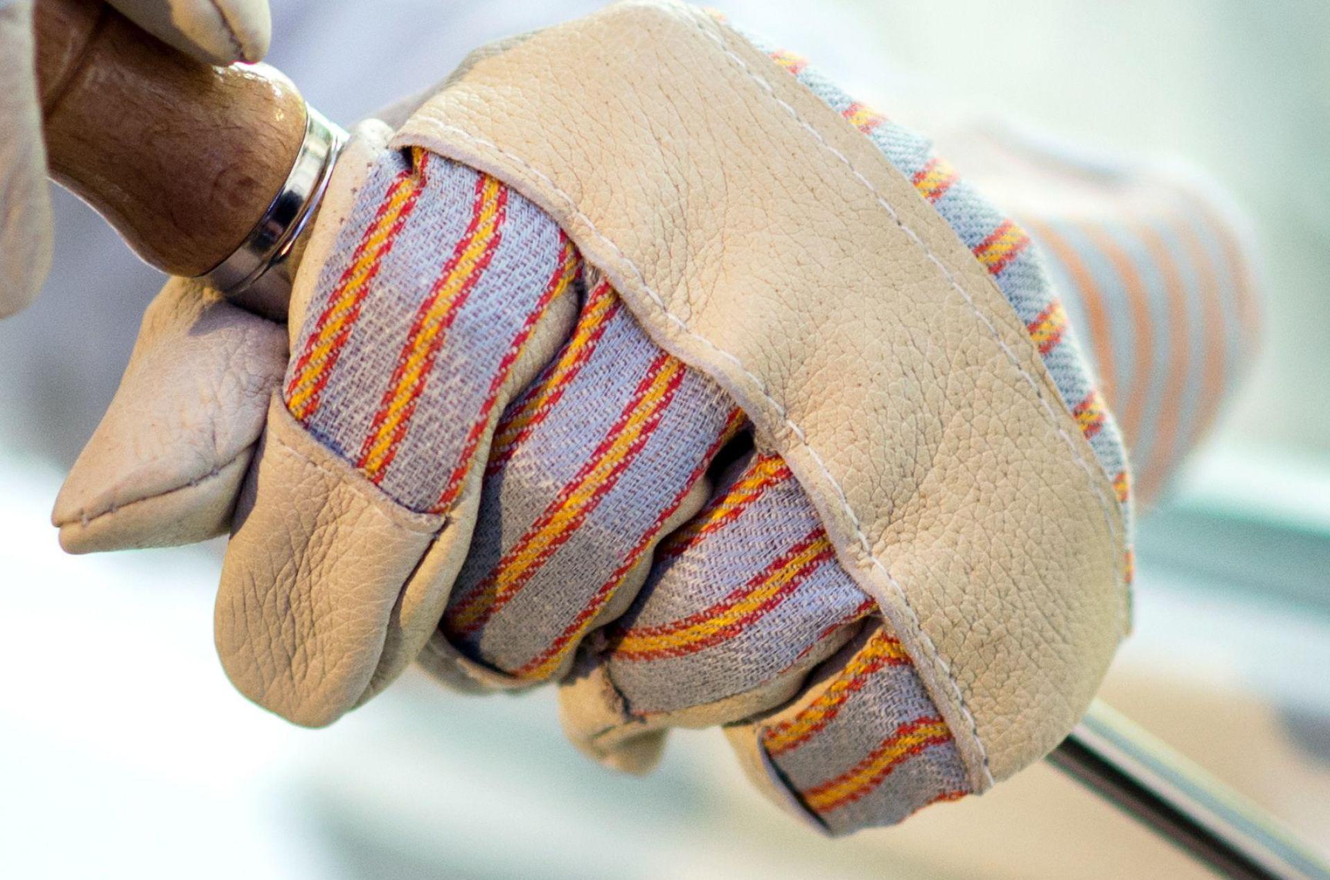 Die Polizei Neustadt wegen zwei Einbrüchen in Flossenbürg nach Zeugen. (Symbolbild: Hauke-Christian Dittrich/dpa)