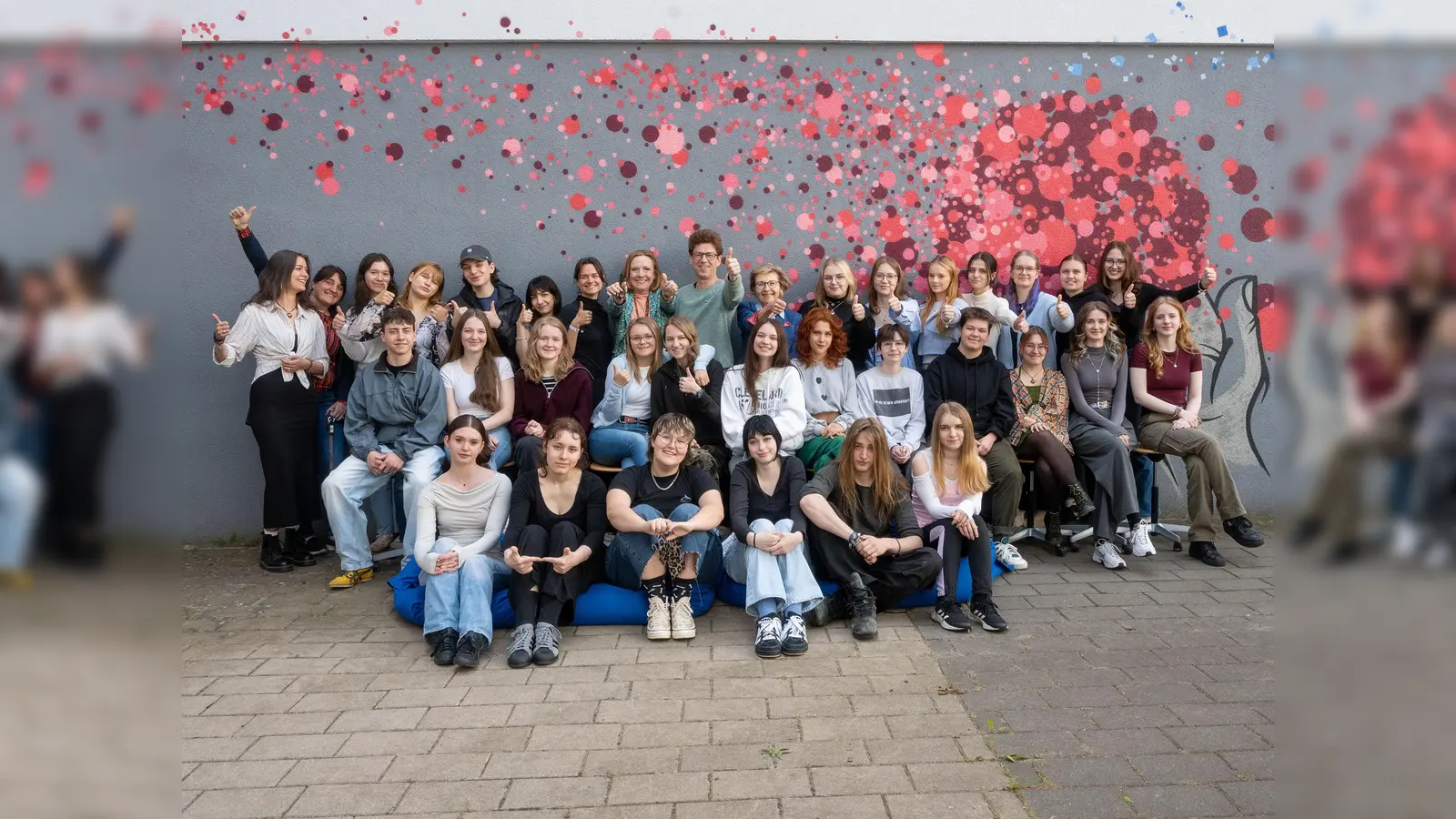 Die Schülerinnen und Schüler der FOS/BOS Weiden waren beim Europäischen Wettbewerb erfolgreich. (Bild: Silke Winkler)