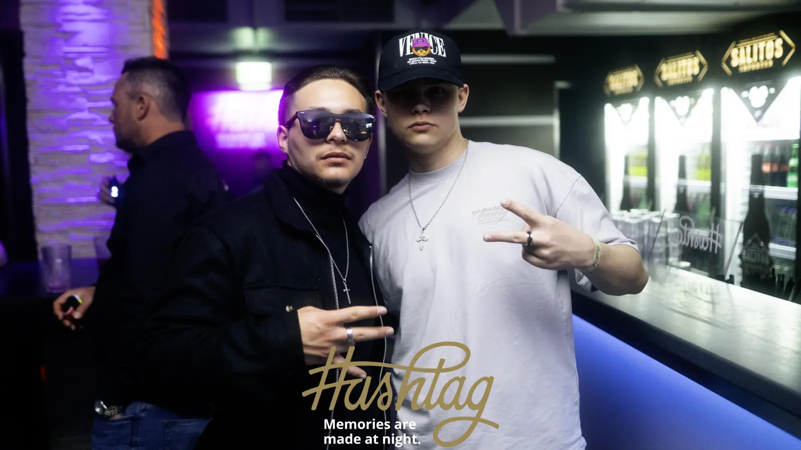 Die „Blackedout”-Party im Hashtag. (Bild: Hannes Stock)