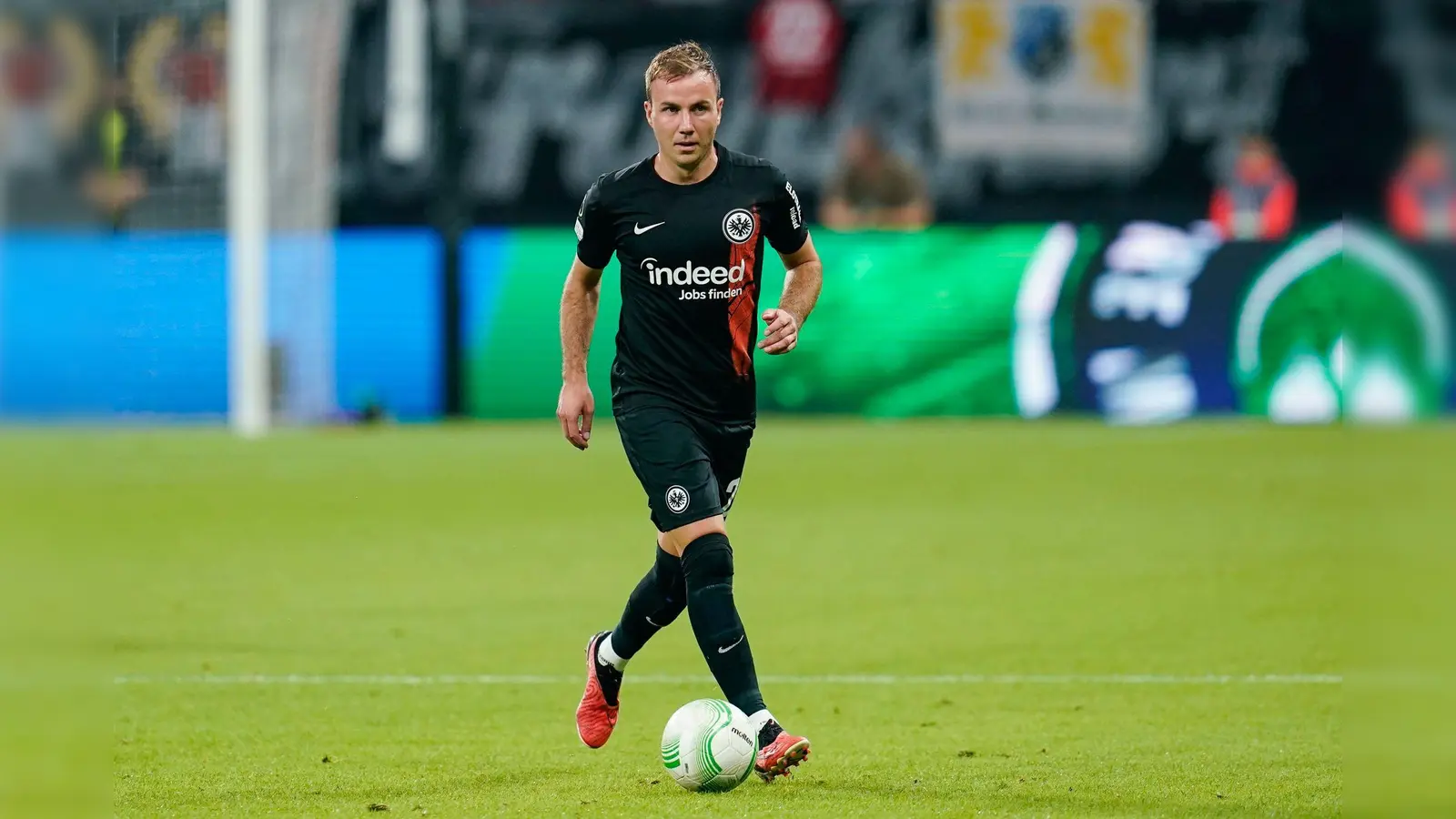 Mario Götze ist zum zweiten Mal Vater geworden. (Bild: Uwe Anspach/dpa)