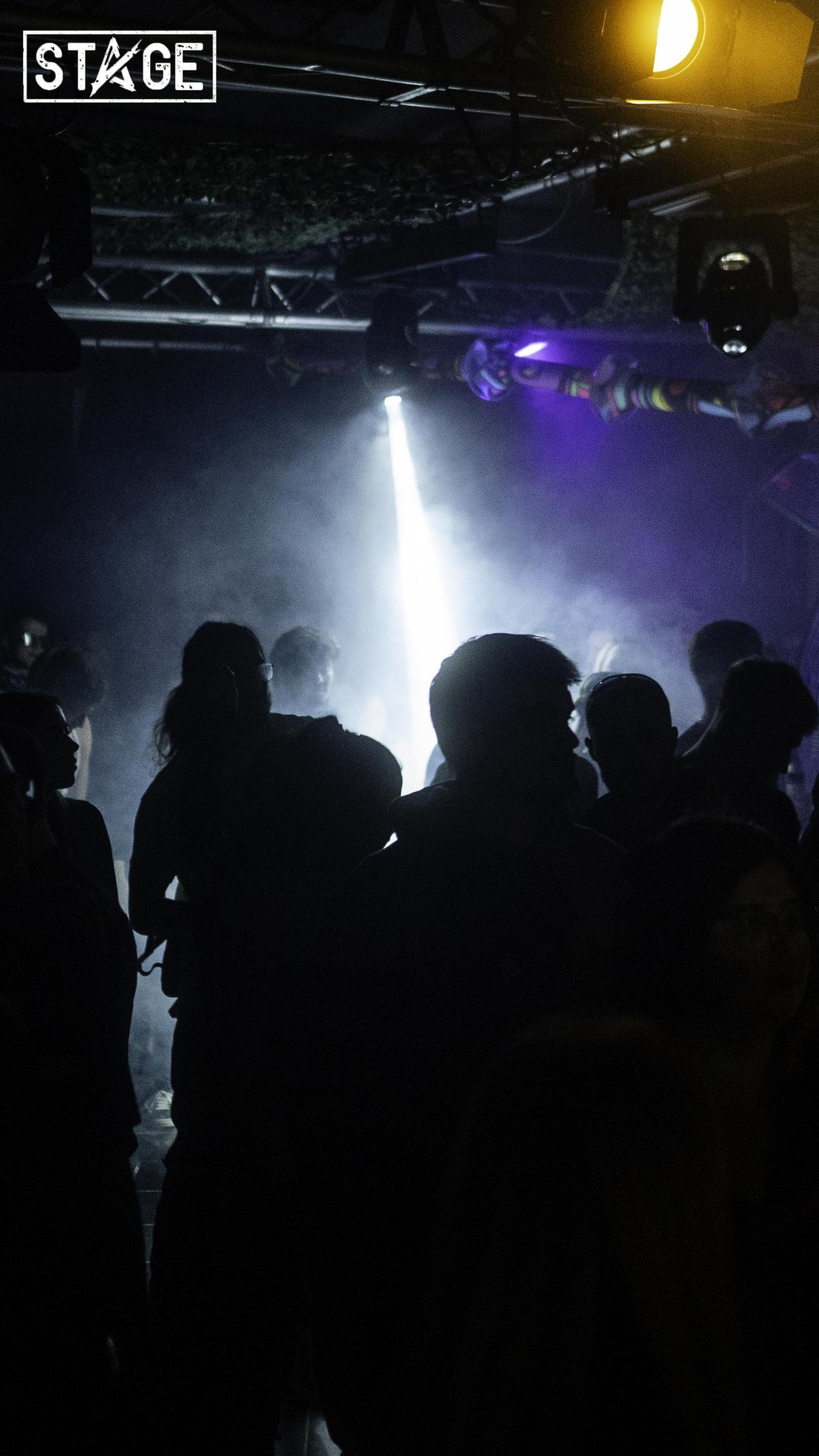 Die Fotos der „Schwitzkasten”-Party im Stage. (Bild: Hannes Stock)