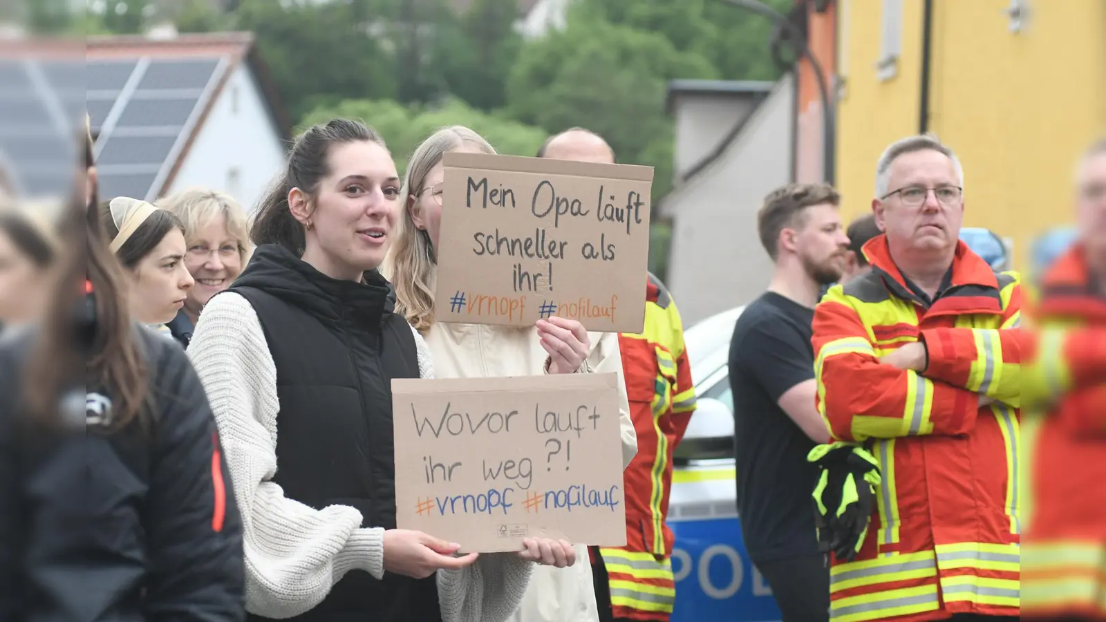 Schon vor zwei Jahren haben die Zuschauer*innen beim Nofi-Lauf kräftig angefeuert.  (Archivbild: Gabi Schönberger)