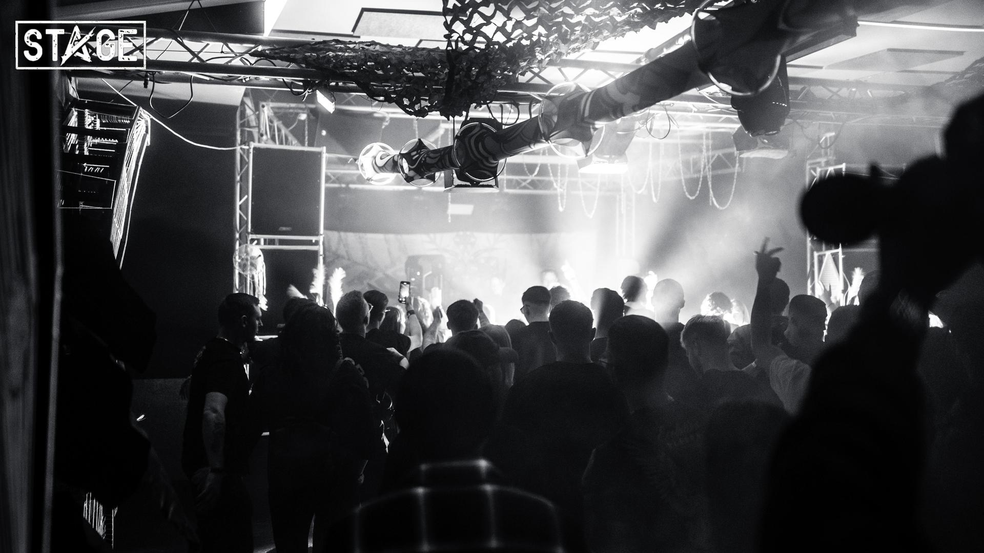 Die Fotos der „Schwitzkasten”-Party im Stage. (Bild: Hannes Stock)