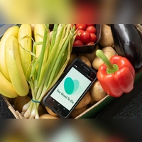 Mit der App „TooGoodToGo” kann man Lebensmittel retten. (Bild: Adobe Stock)