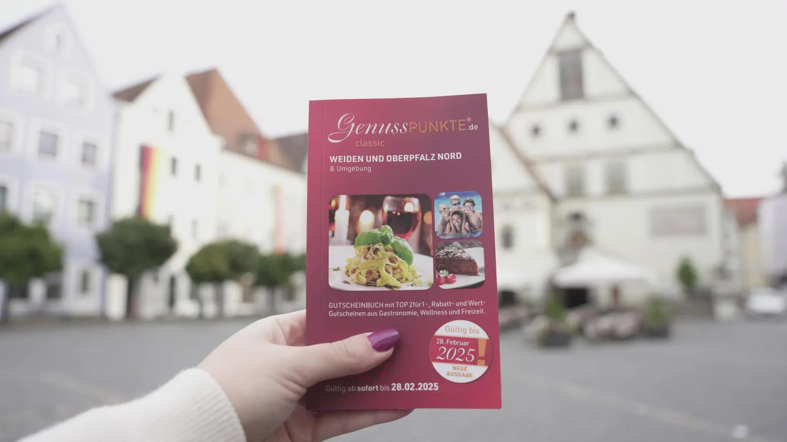 Mit dem Genusspunkte Gutscheinbuch könnt ihr kräftig sparen. (Bild: Fröhler, Laura)