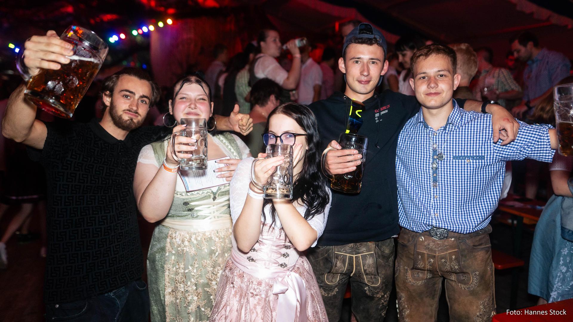 Bilder vom Auftakt der Flosser Kirwa am Freitag. (Bild: Hannes Stock)
